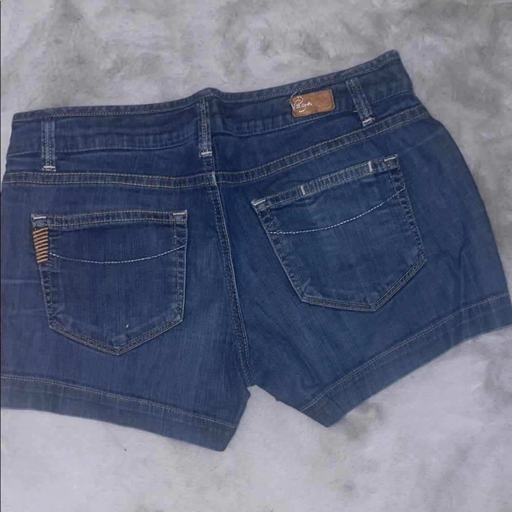 PAIGE Premium Denum Blue Jean Shorts Contrast Stitching Womens Size 27
